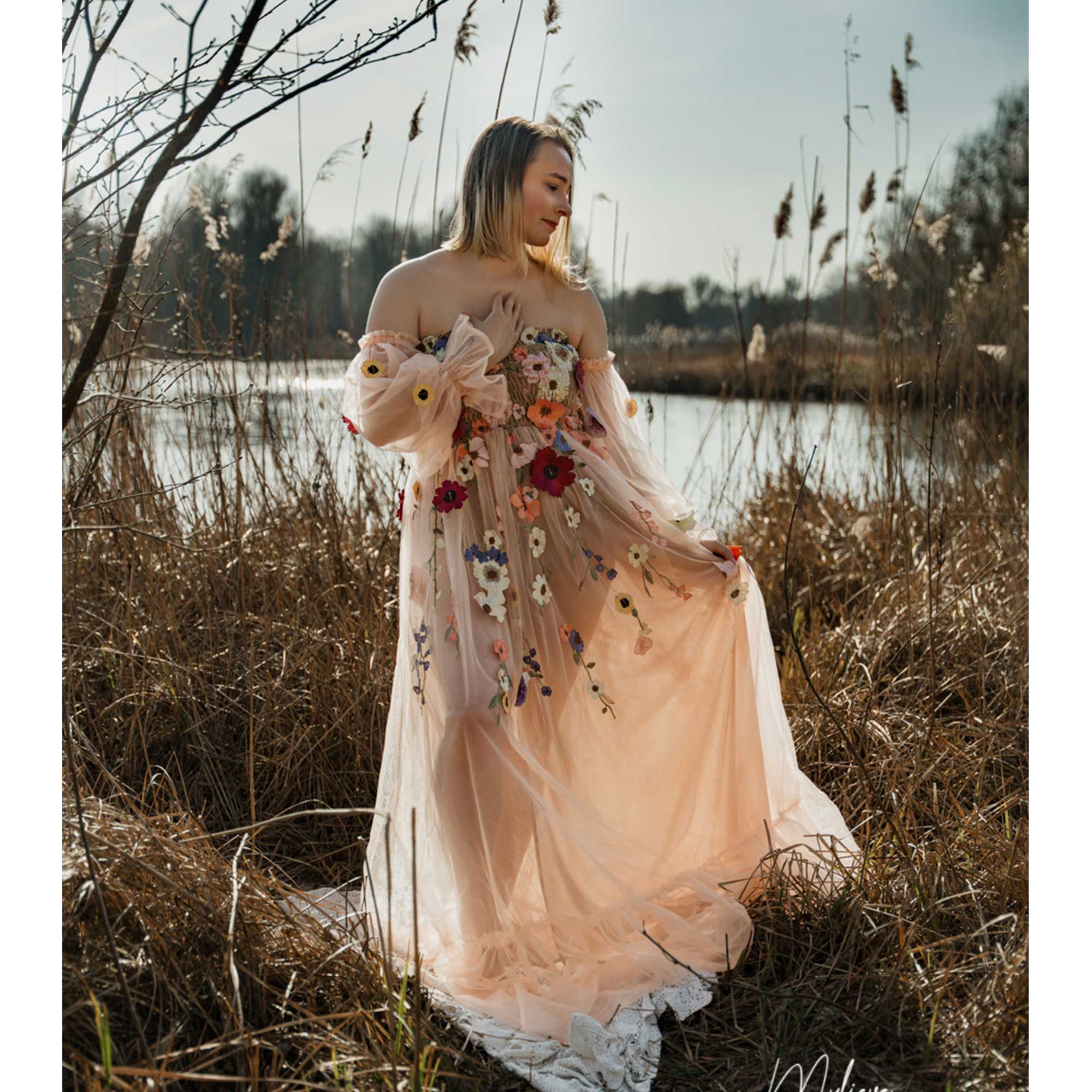 Embroidery Daisy - Vestido Don&Judy de Organza Colorida com