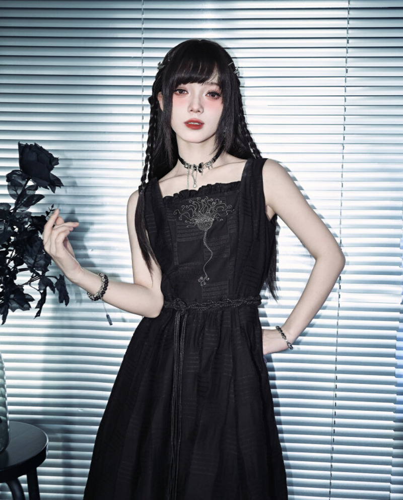 Embroidery Skirt - Novo Vestido Longo Preto de Dupla