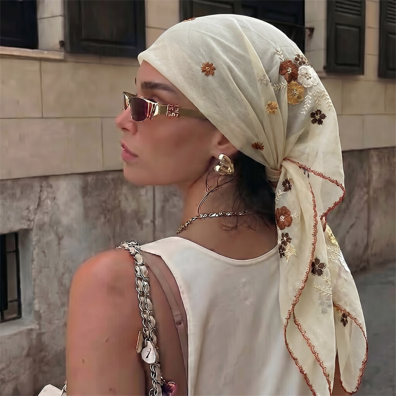 Embroidery Shawl - Lenço de Luxo em Tule Transparente