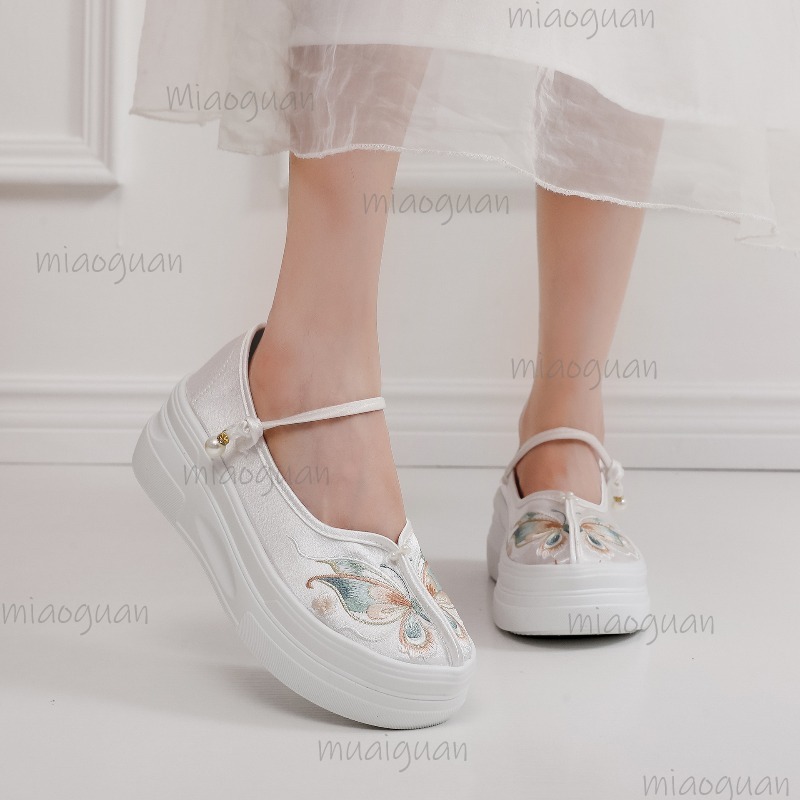Sapatos Femininos Estilo Chinê - Embroidery Shoes avaliação e preço