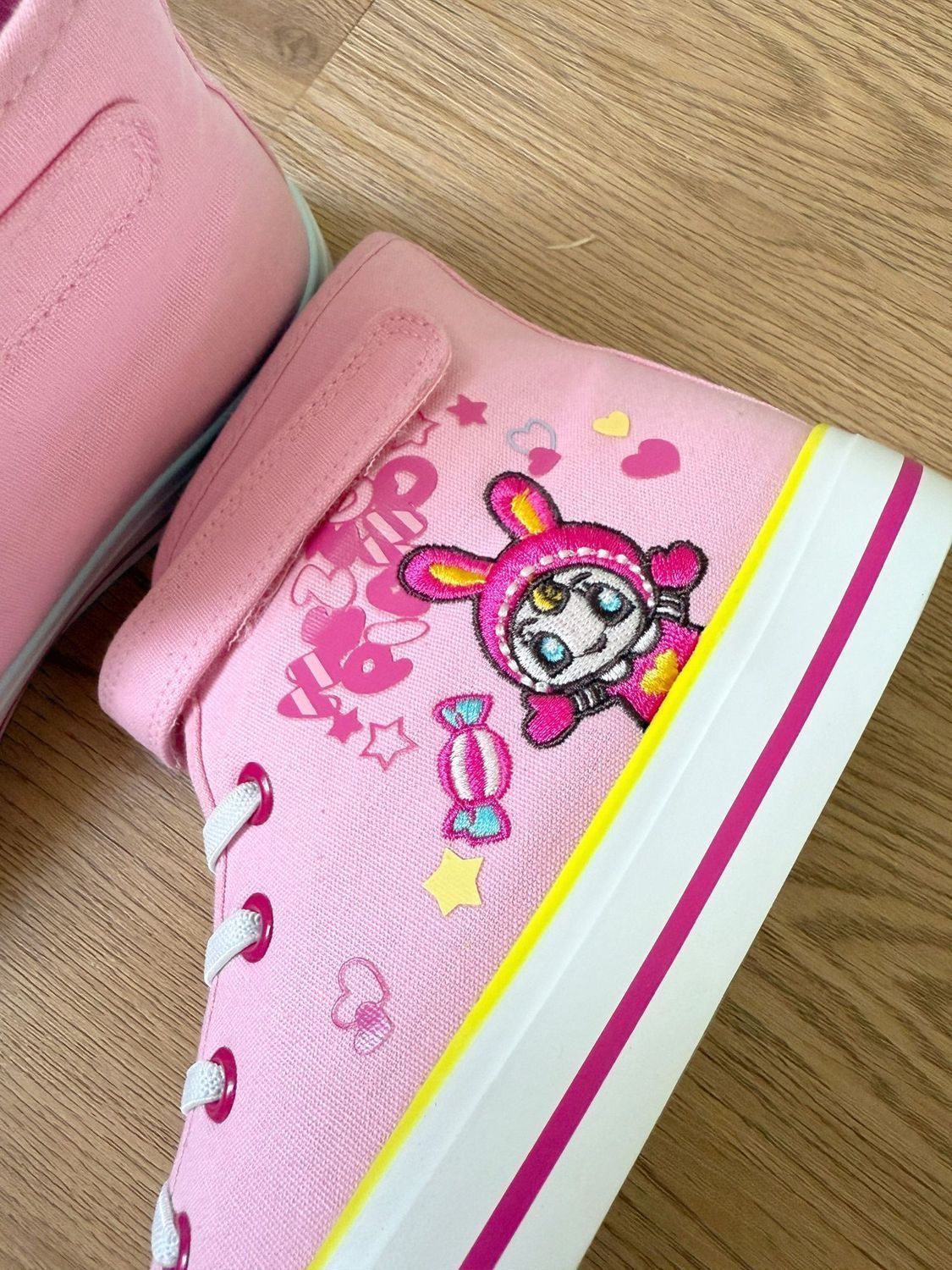 Novidade Primavera Outono: Tên - Embroidery Shoes avaliação e preço