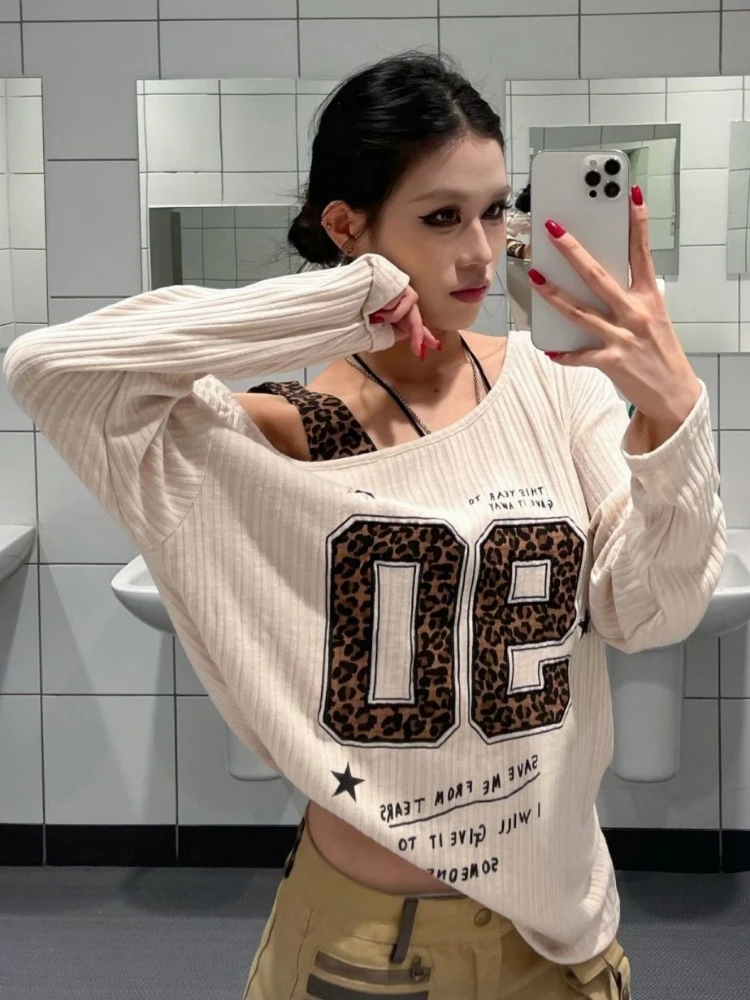 Camiseta Feminina Y2K com Esta - Embroidery Fashion avaliação e preço