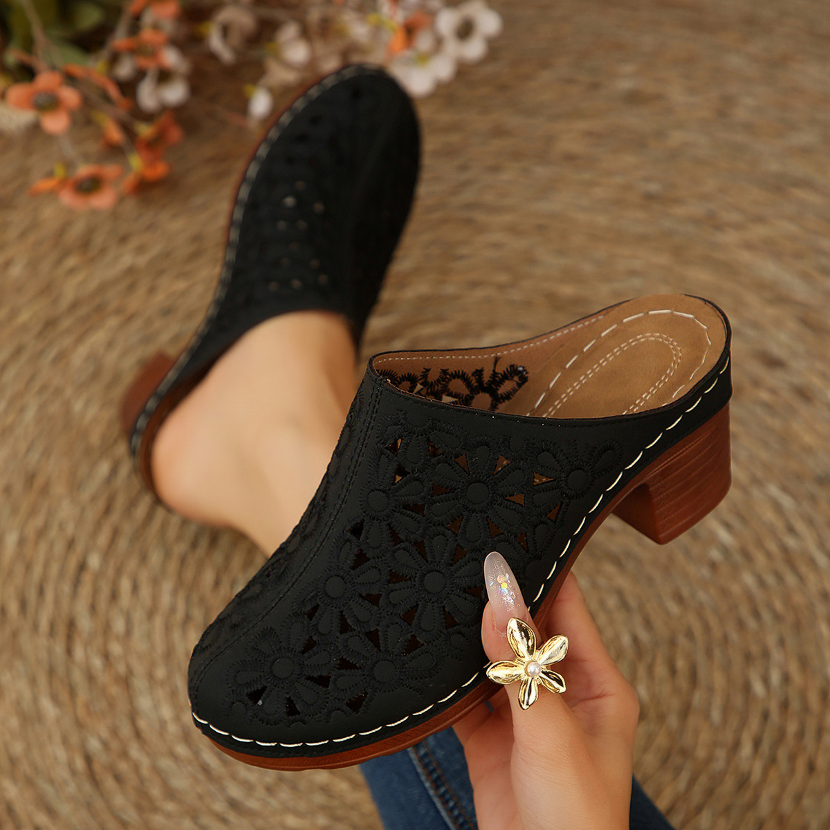 Mules Femininos Florais Vazado - Embroidery Shoes avaliação e preço