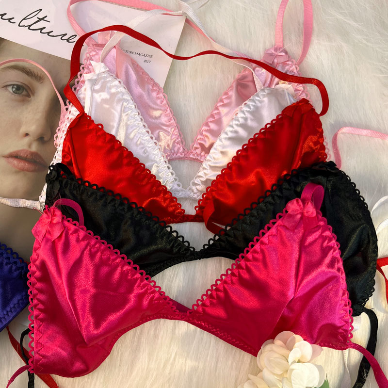 Conjunto de sutiã triangular e - Embroidery Underwear avaliação e preço