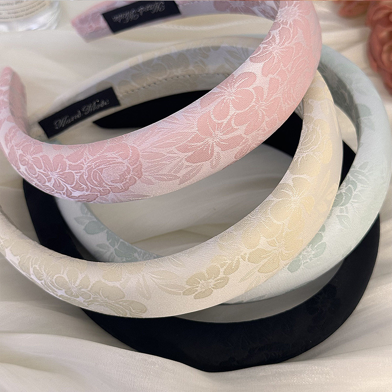 Tiaras com bordados de flor pa - Embroidery Hooping avaliação e preço