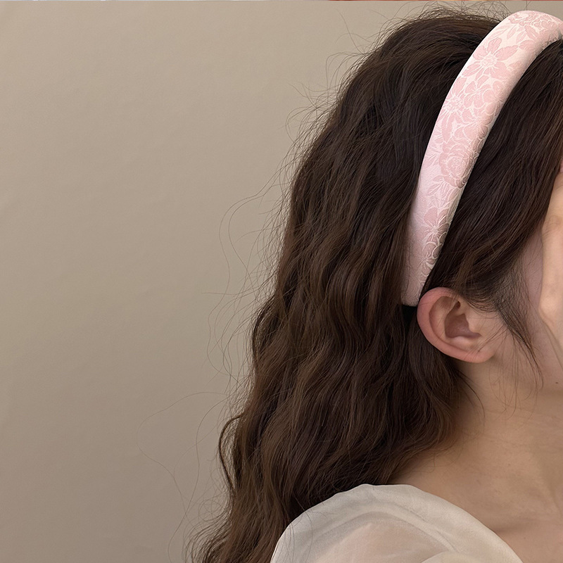 Tiaras com bordados de flor pa - Embroidery Hooping avaliação e preço